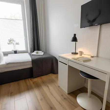 Karizma - Stylisch Design - Innenstadt - Kueche - Parkplatz - Internet דירה