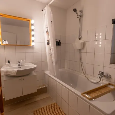 דירה Karizma - Stylisch Design - Innenstadt - Kueche - Parkplatz - Internet *