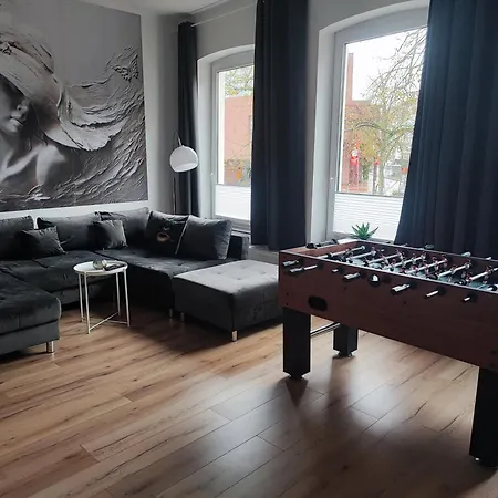 Karizma - Stylisch Design - Innenstadt - Kueche - Parkplatz - Internet *